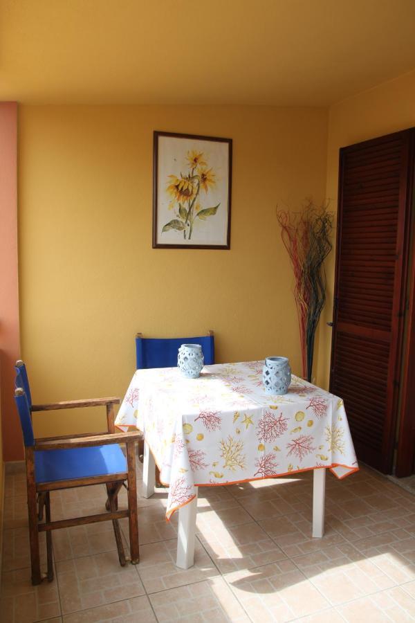 Magibac Due - Casa Vicino Aeroporto E Mater Olbia Apartamento Exterior foto